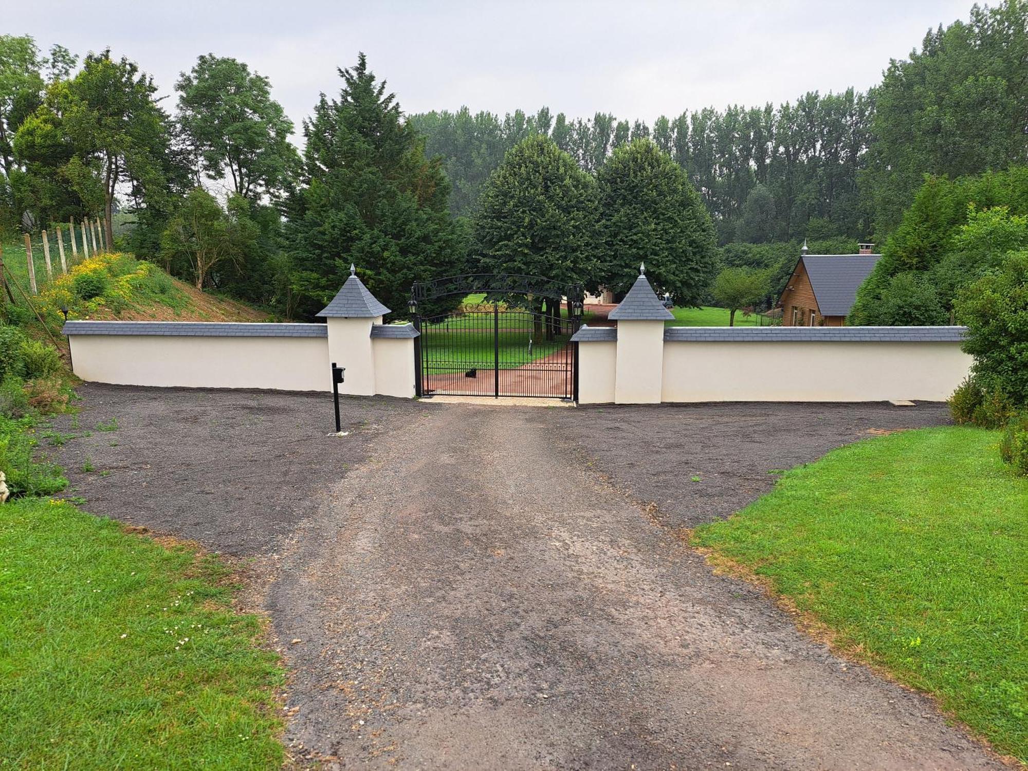 Adorable Maison D'Hotes Bordee D'Etangs Au Calme. Grandcourt  Buitenkant foto